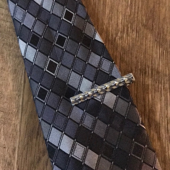 Silver Tie-Clip